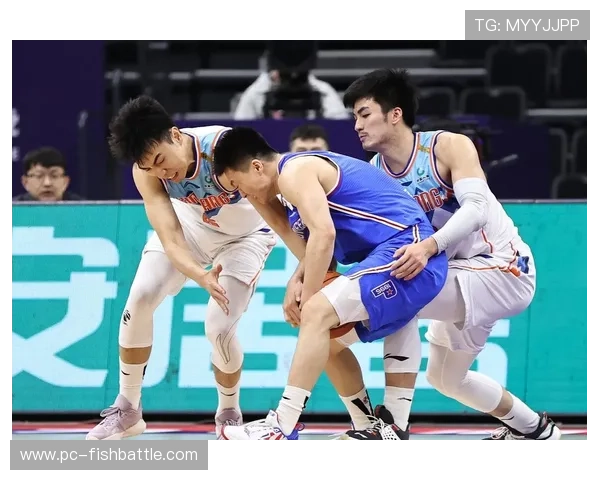 前新疆男篮名将曾令旭首次NBA全明星现场解说,期待开幕时刻 前新疆男篮名将曾令旭首次NBA全明星现场解说,期待开幕时刻